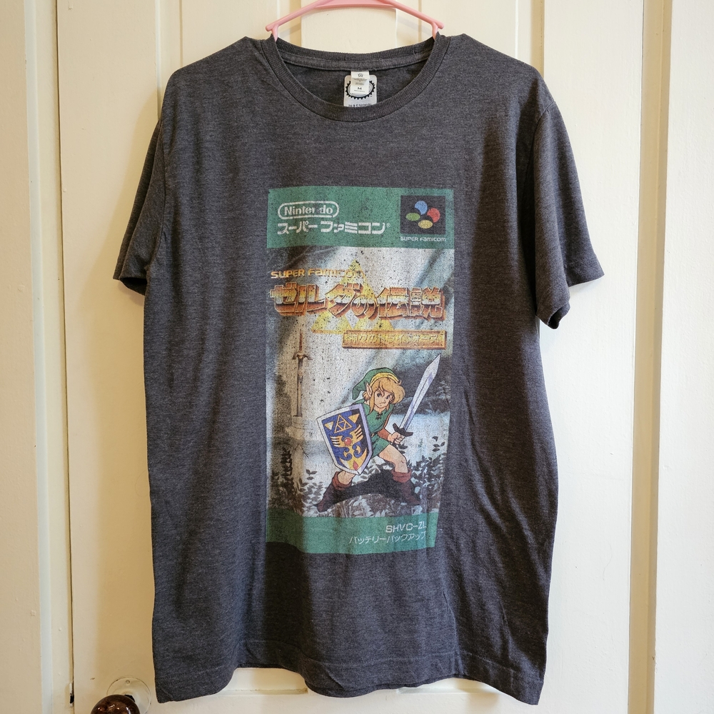 vintage Nintendo Gray Legend of Zelda mens T-Shirt